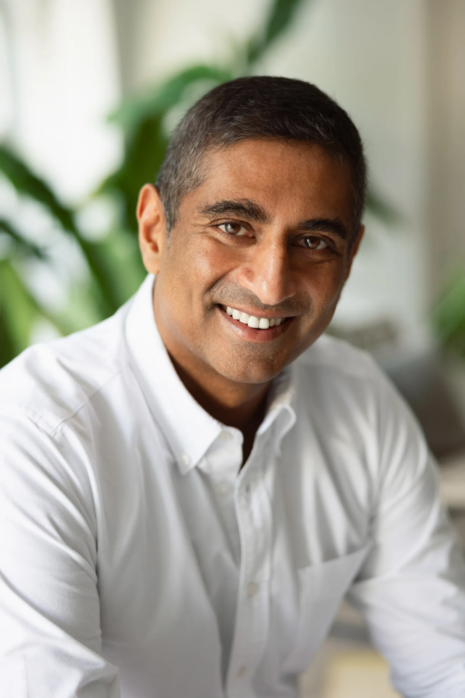 Mother and daughter portrait with soft window light in Singapore home
