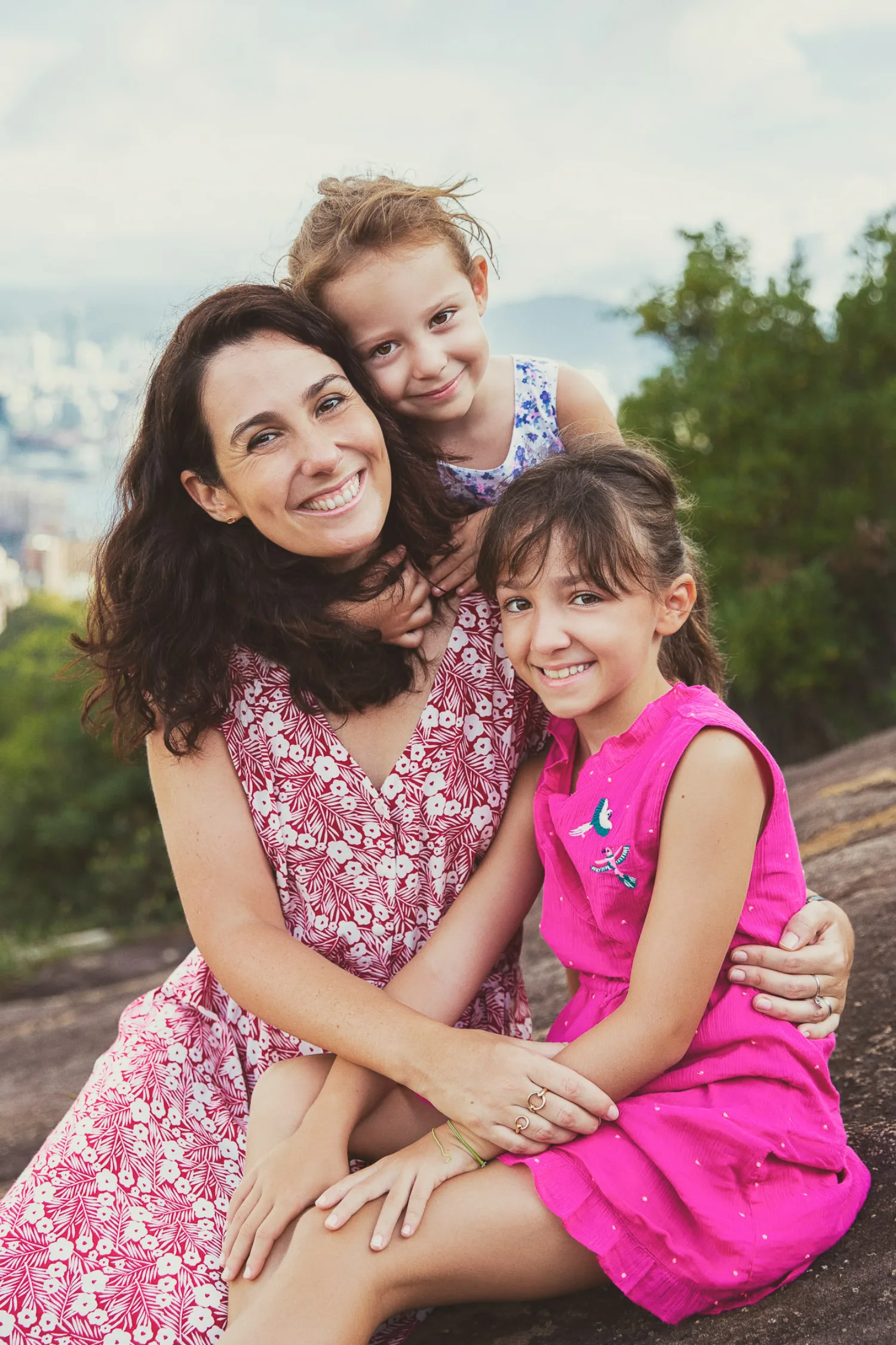 A portrait of Laurence and Alex together during the Hong Kong family hike
